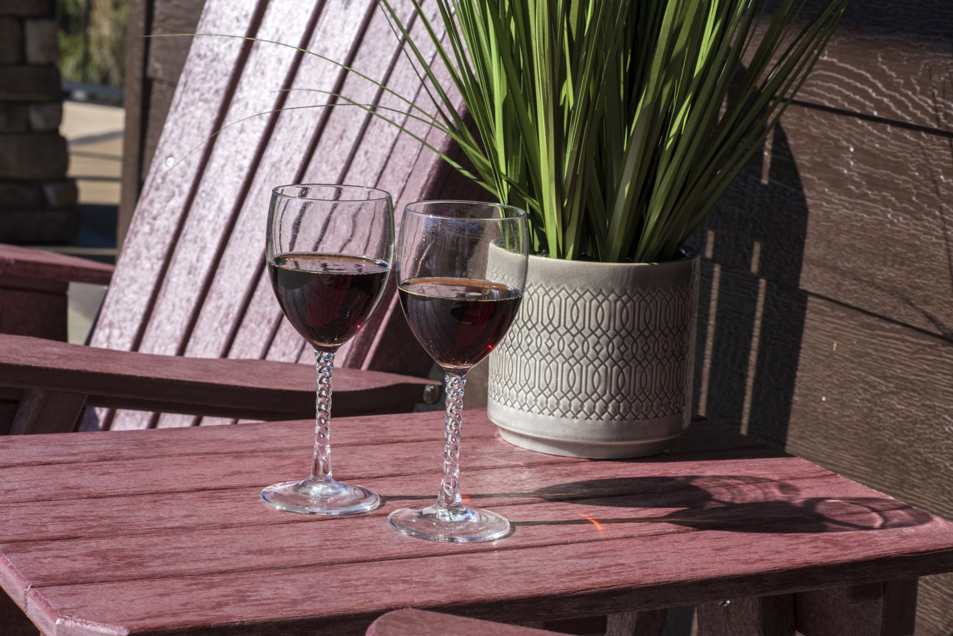 heritage adirondack rocking chair with table